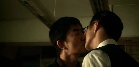 台湾同志电影《明天记得爱上我》任贤齐X柯宇纶(帅)-51虹马