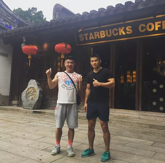 天菜ALEX已有男票,晒船照羡慕死网友! - 51虹马 天菜ALEX已有男票,晒船照羡慕死网友! - 51虹马