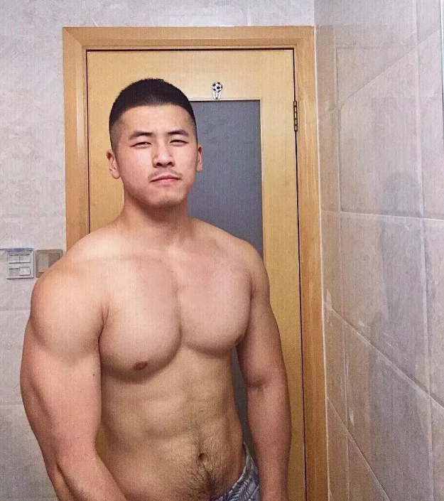 被他的毛毛吓到，让人忍不住想去榨汁。 - 51虹马