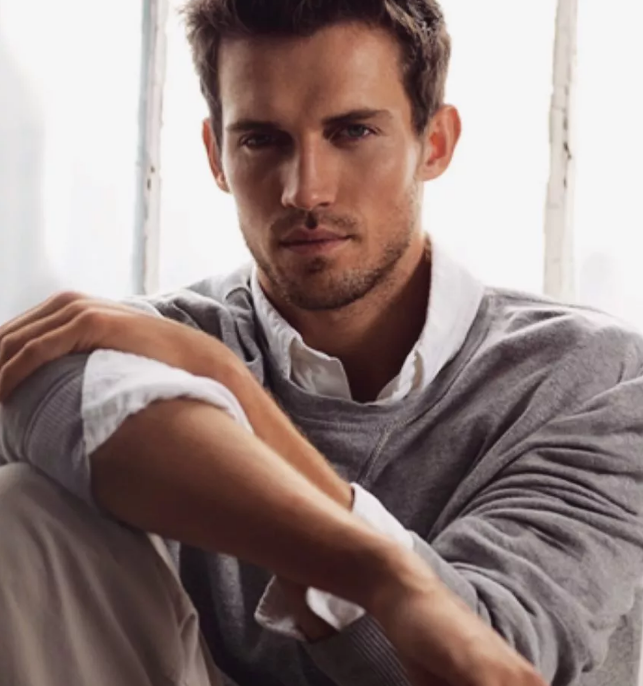 顶级男模复出了！他曾经是贴吧最红的肉体担当 - 51虹马