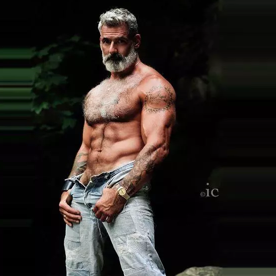 20、30、40不同年纪，该做的运动项目也不一样！ - 51虹马