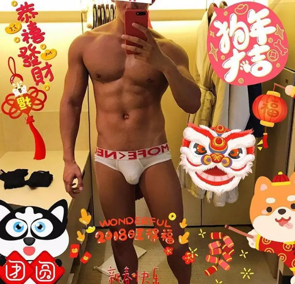 上海网红大方造福中餐迷弟，未成年人禁止入内 - 51虹马