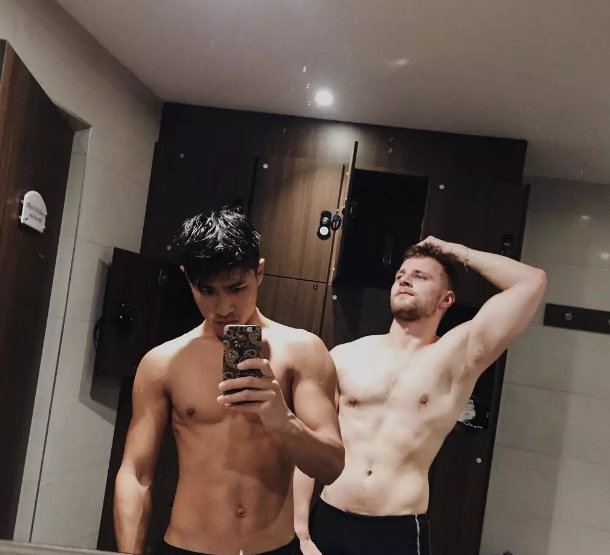 写真刷屏朋友圈！他是首位登上杂志的亚洲男模！ - 51虹马