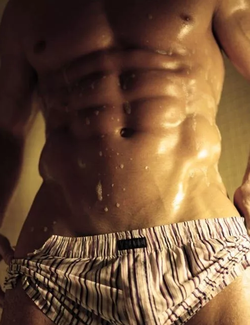 公狗腰男真空健身，只适合成年读者观看 - 51虹马