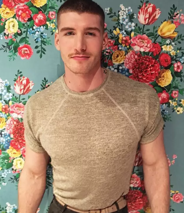 好白菜被猪拱了，超美男模公布他的男友，我不能接受 - 51虹马