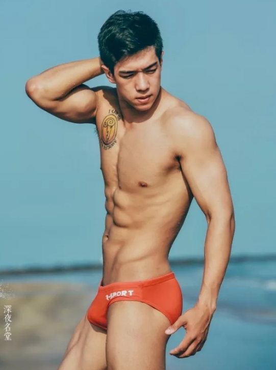 台兵哥哥偷摸战友被判刑，出狱又厕所猥亵男生 - 51虹马