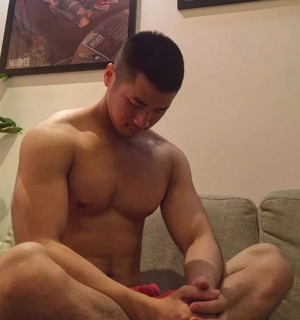 被他的毛毛吓到，让人忍不住想去榨汁。 - 51虹马