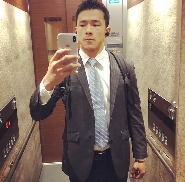 天菜ALEX已有男票,晒船照羡慕死网友! - 51虹马 天菜ALEX已有男票,晒船照羡慕死网友! - 51虹马