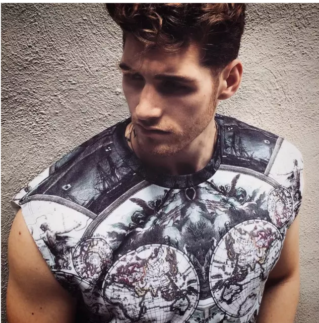 好白菜被猪拱了，超美男模公布他的男友，我不能接受 - 51虹马