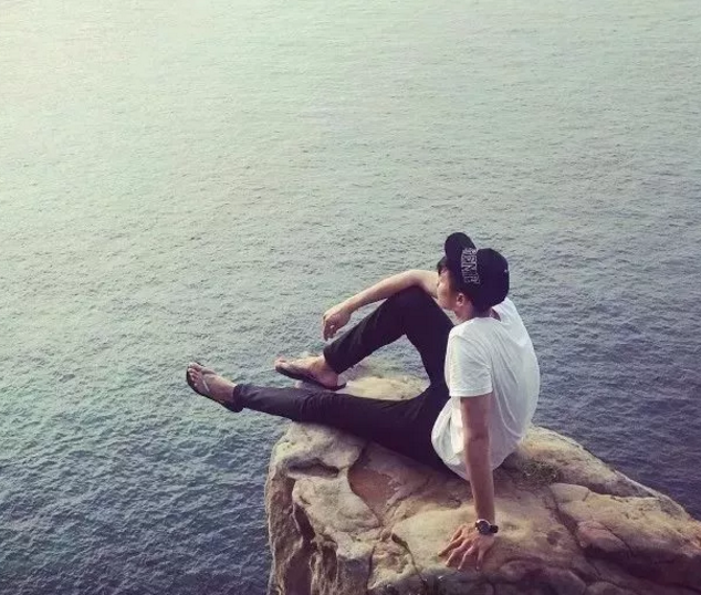 看点∣扒到海澜之家男模队小哥哥，竟是190.C.M长腿篮球大大大大鲜肉！ - 51虹马