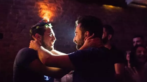 叙利亚内战背后：两个叙利亚男同志的故事 - 51虹马