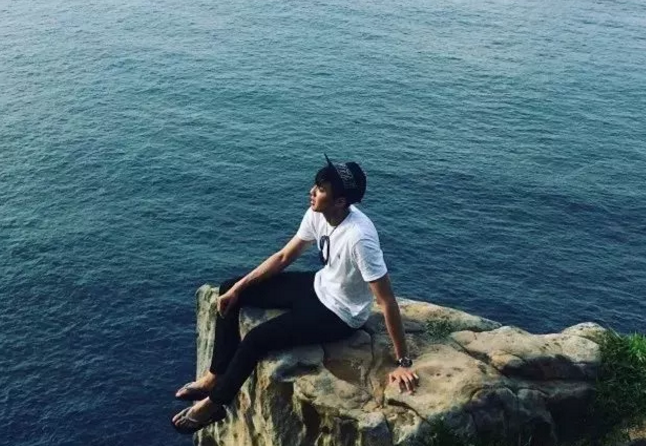 看点∣扒到海澜之家男模队小哥哥，竟是190.C.M长腿篮球大大大大鲜肉！ - 51虹马