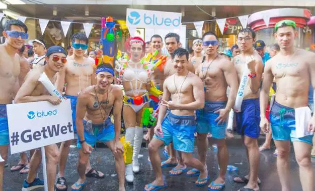 泼水节过后，一大波名媛又双叒叕齐聚泰国竟是为了… - 51虹马