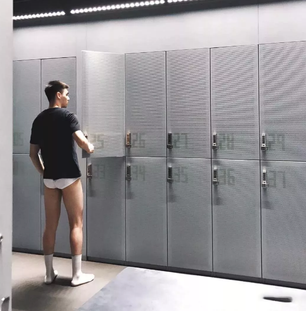 据网友透露，这个国风小哥那话有20 - 51虹马