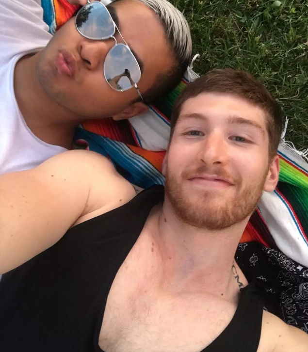 好白菜被猪拱了，超美男模公布他的男友，我不能接受 - 51虹马