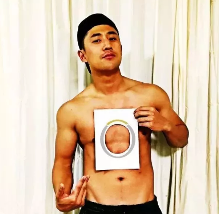 新生男模，雄性荷尔蒙爆棚 确定不来舔一波屏么？ - 51虹马