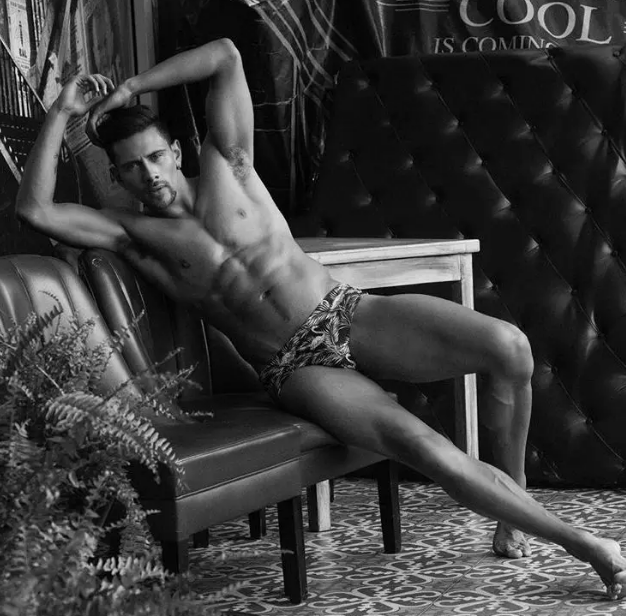 亚洲人当选国际先生，网友却质疑起了他的身材 - 51虹马