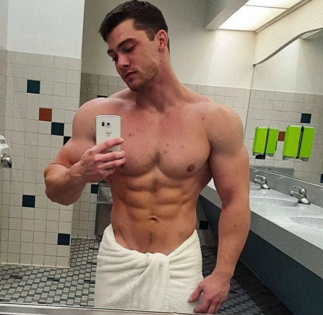 男优否认是同性恋,但表示可以接受巨物男友?! - 51虹马 男优否认是同性恋,但表示可以接受巨物男友?! - 51虹马