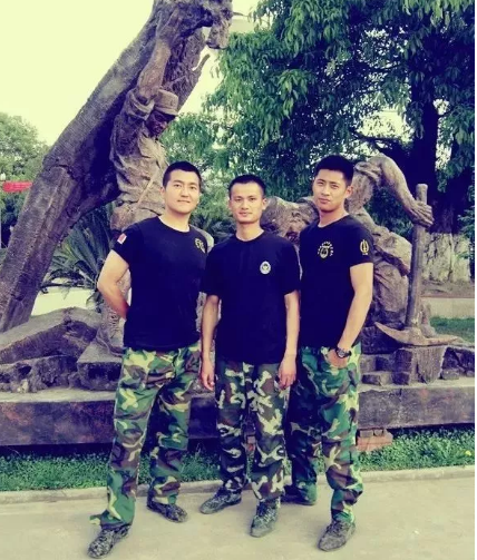 新生男模，雄性荷尔蒙爆棚 确定不来舔一波屏么？ - 51虹马