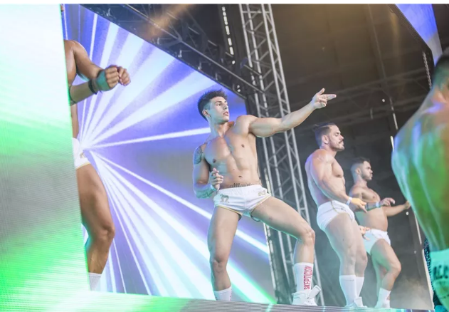 泼水节过后，一大波名媛又双叒叕齐聚泰国竟是为了… - 51虹马