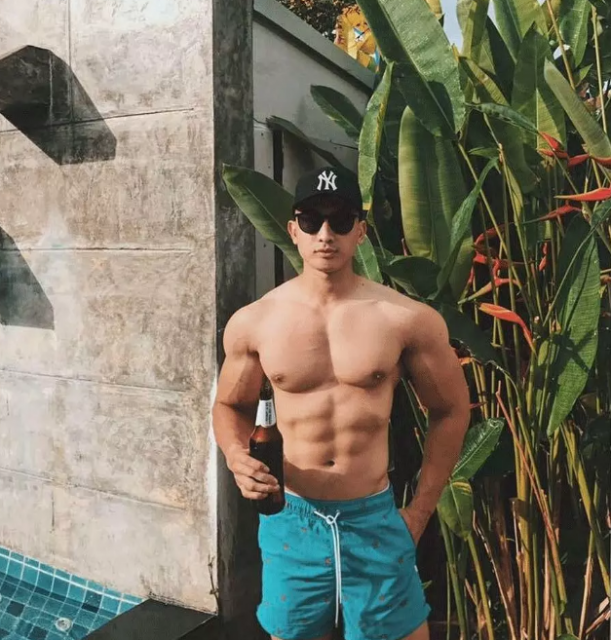 空少堪称帅版王思聪！我为他放弃了一个亿 - 51虹马