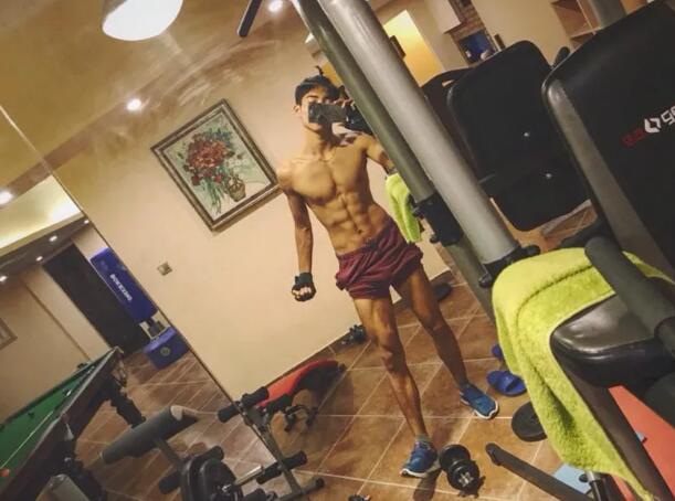 10位体育生猛攻告诉你他们喜欢什么小受！-51虹马