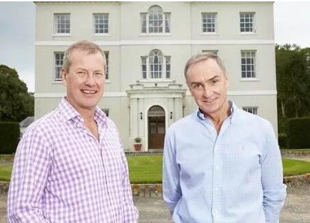 英国皇室迎来第一对同志婚礼！国内却又一次因为这吵翻了…-51虹马