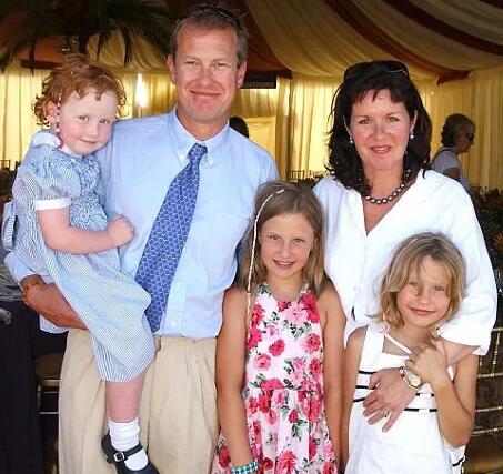 英国皇室迎来第一对同志婚礼!国内却又一次因为这吵翻了… - 51虹马 英国皇室迎来第一对同志婚礼!国内却又一次因为这吵翻了… - 51虹马