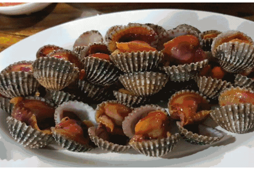 这家餐厅吃饭必须脱得光溜溜…… - 51虹马