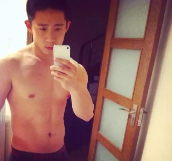 网盘男神陈瑞豪被曝闪婚，不雅视频绯闻被扒 - 51虹马