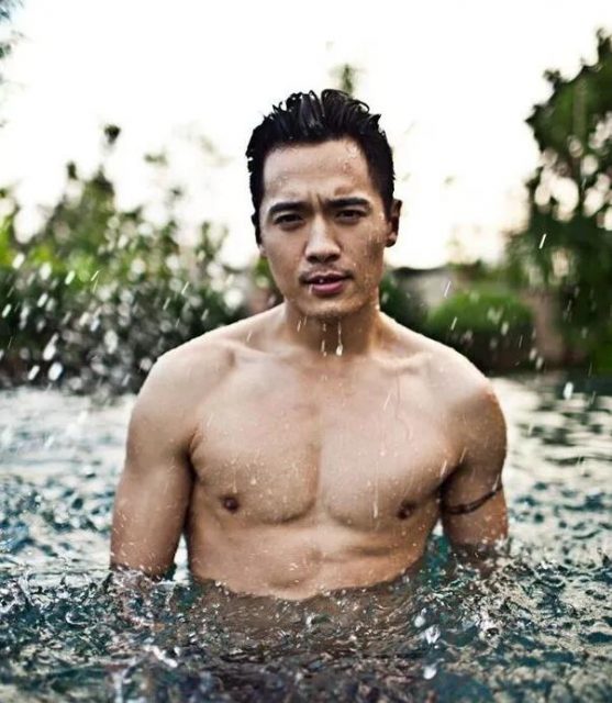 义渠君高云翔澳洲监狱被侵犯？身体不适就医！+高云翔男色写真 - 51虹马