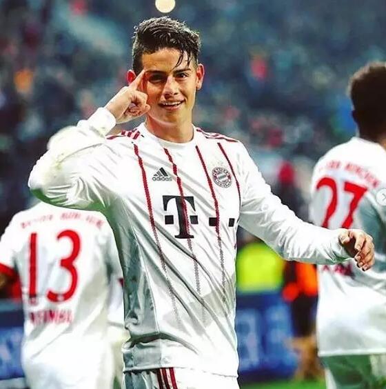 太帅了“本届世界杯的老公们长这样” - 51虹马