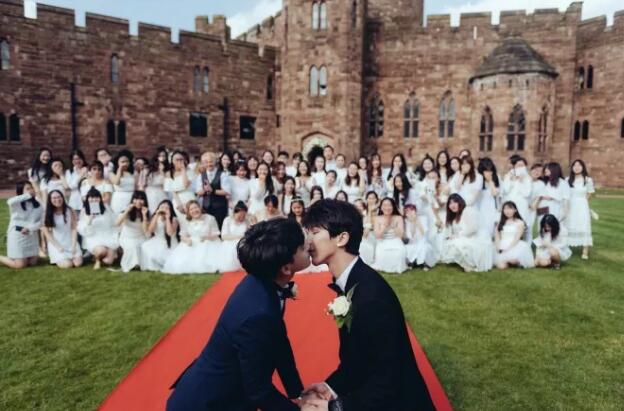 沈氏夫夫结婚,某高校拒绝同性恋,日本知名作家出柜… - 51虹马 沈氏夫夫结婚,某高校拒绝同性恋,日本知名作家出柜… - 51虹马