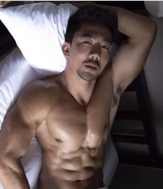 这家餐厅吃饭必须脱得光溜溜…… - 51虹马