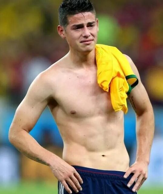 太帅了“本届世界杯的老公们长这样” - 51虹马