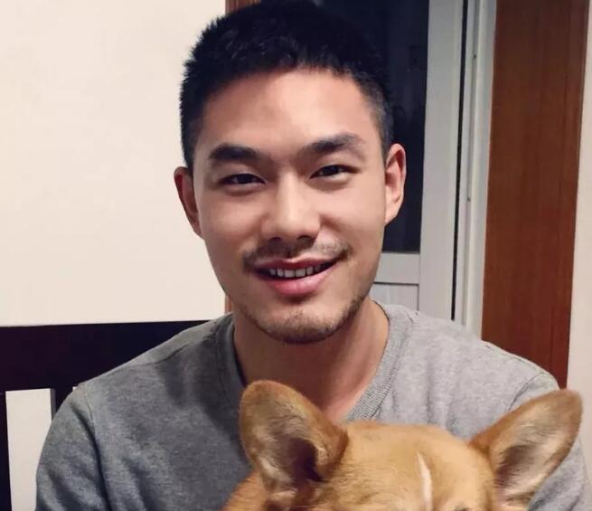 小鲜肉的当兵之旅，论一个成熟大叔的形成 - 51虹马