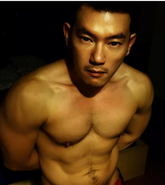 男主从“通吃”变成了Gay，到底经历了什么？从“咸湿”到“唯美”巨大转变 - 51虹马