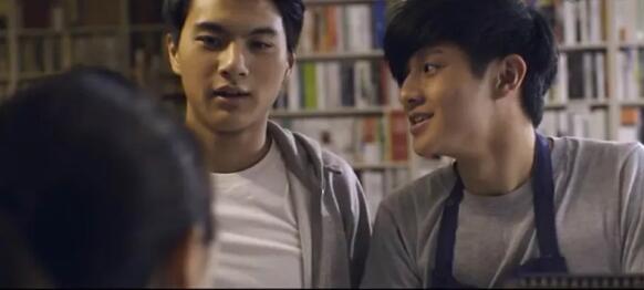 《和光同尘》一部关于成长、暗恋的故事。 - 51虹马