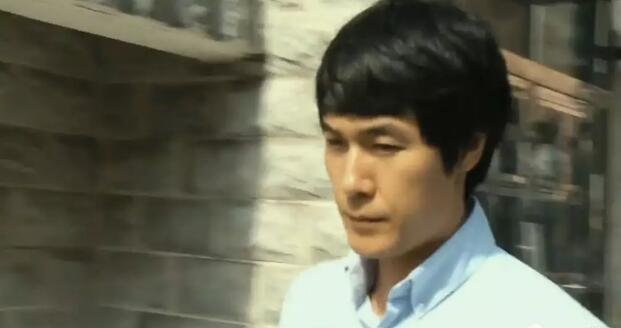 学生在同志酒吧遇见自己的老师并偷拍 - 51虹马