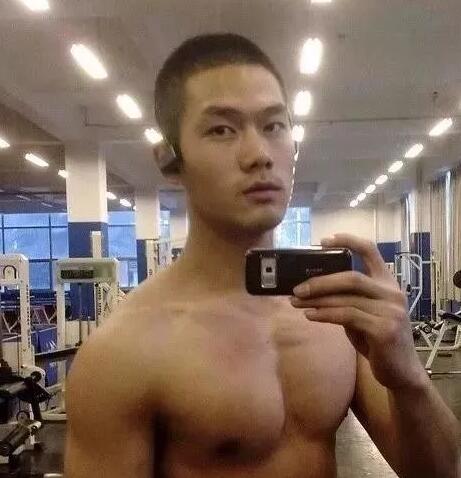 小鲜肉的当兵之旅，论一个成熟大叔的形成 - 51虹马