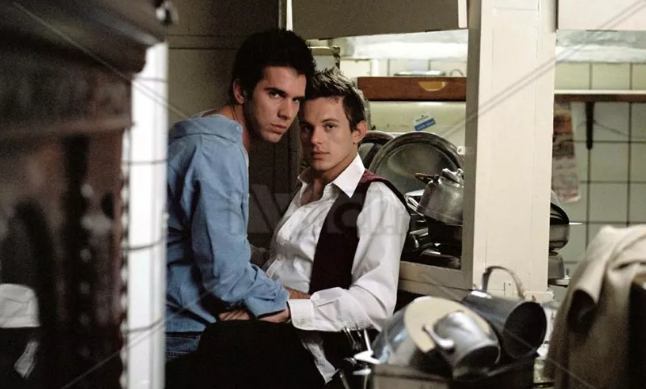 《男性荷尔蒙》两男子一夜缠绵之后。。。 - 51虹马