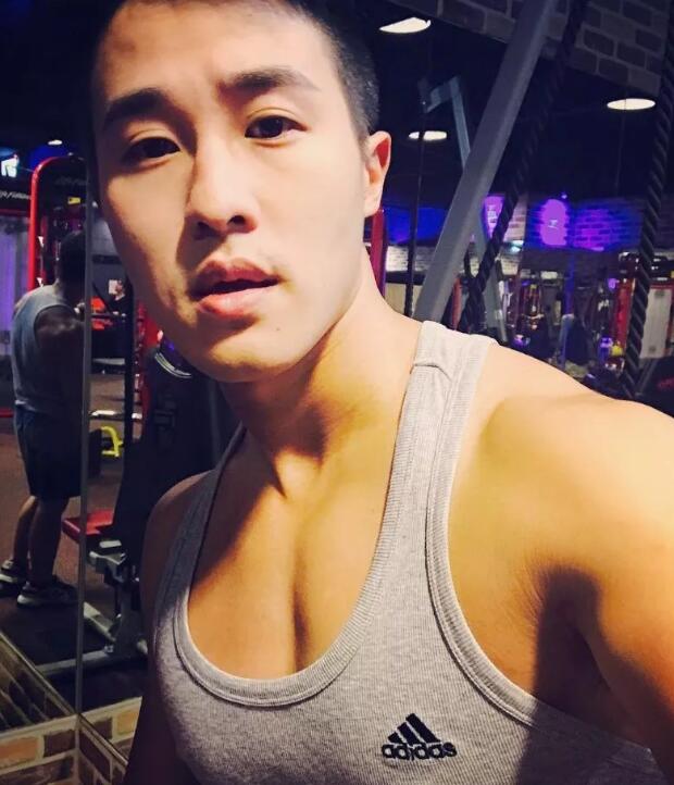 90后“大器版吴京”说的是他吧？ - 51虹马