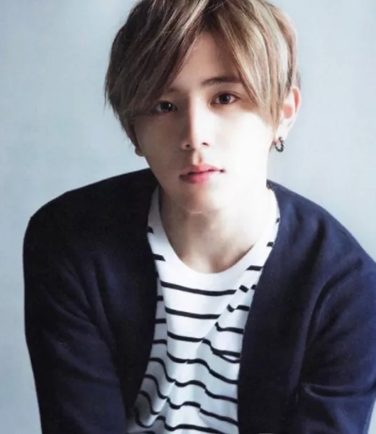 打败国民男友竹内凉真，获得2018上半年日本国宝级帅哥排行NO.1的是……？ - 51虹马