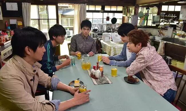 唯美的漫改腐剧：19岁鲜肉 VS 37岁大叔 - 51虹马