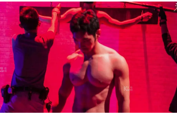 云翔新同志片《三十而立》X工作者贺飞和包晗参演 - 51虹马 云翔新同志片《三十而立》X工作者贺飞和包晗参演 - 51虹马