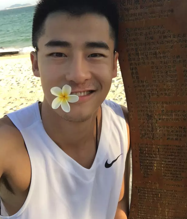 专访天菜网红桥诘圣:分手后努力健身想挽回?! - 51虹马 专访天菜网红桥诘圣:分手后努力健身想挽回?! - 51虹马