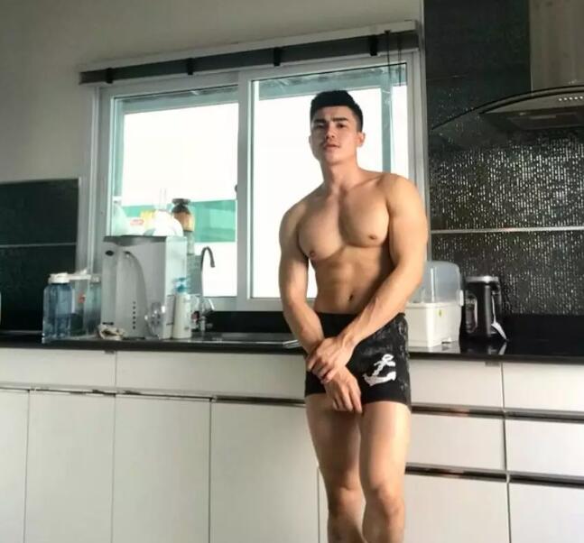 泰男筋肉帅哥娇羞以手吾dang - 51虹马