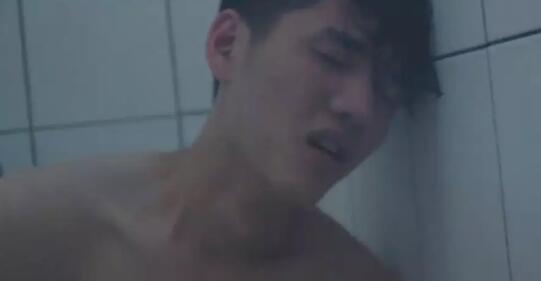 《搁浅少年》我搁浅在你的世界里，你走了，我该怎么办？ - 51虹马