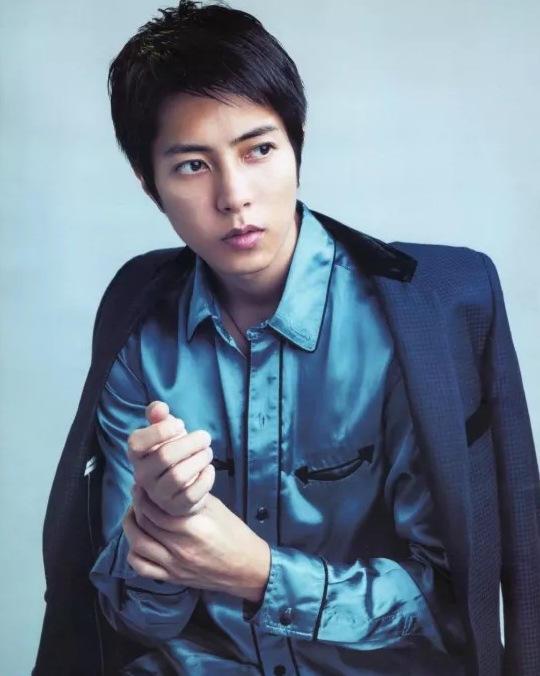 打败国民男友竹内凉真，获得2018上半年日本国宝级帅哥排行NO.1的是……？ - 51虹马