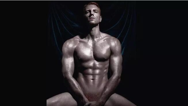 在去年集体出柜的11位大牌男明星。 - 51虹马 在去年集体出柜的11位大牌男明星。 - 51虹马